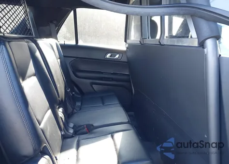 2016 Ford Police Interceptor из США, поврежденный, VIN 1FM5K8AR8GGA46863